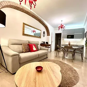  Apartment Rosso Suite-free Parking